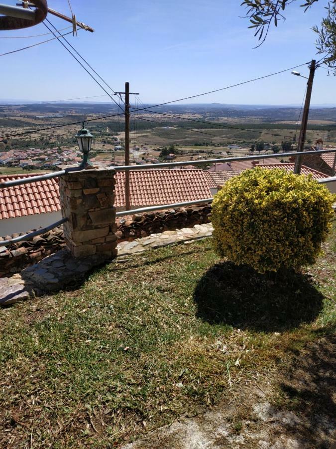 Casa Do Alecrim Villa Penha Garcia Buitenkant foto